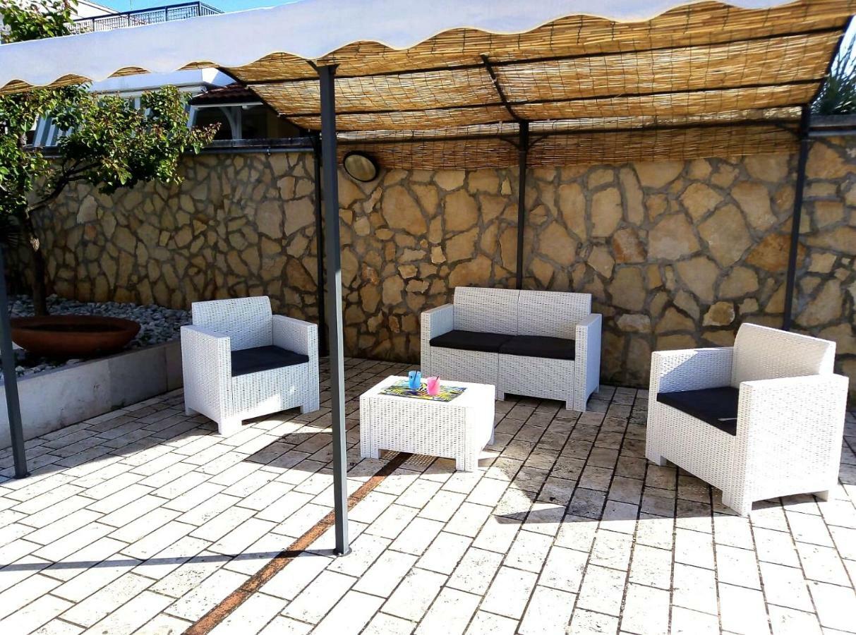 Villa Amelie  Bisceglie Exterior foto